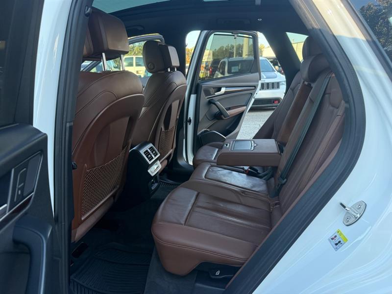 Audi Q5 2.0T Premium Plus quattro 2018