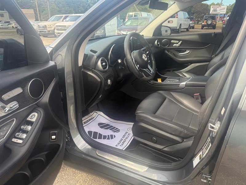 Mercedes-Benz GLC-Class photo 16