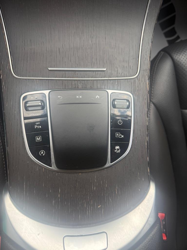 Mercedes-Benz GLC-Class photo 29