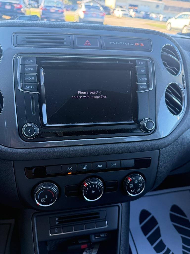 Volkswagen Tiguan photo 15