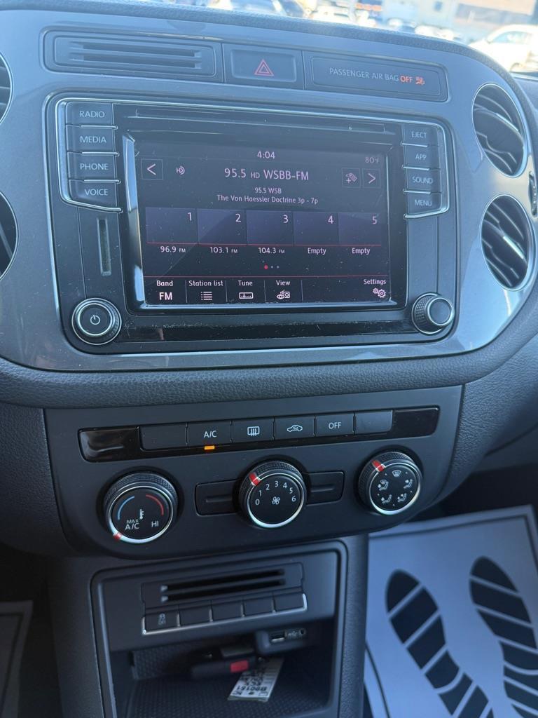 Volkswagen Tiguan photo 17