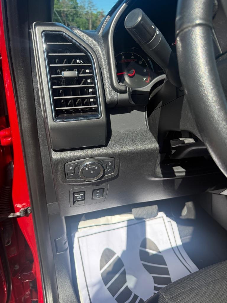 Ford F-150 photo 15