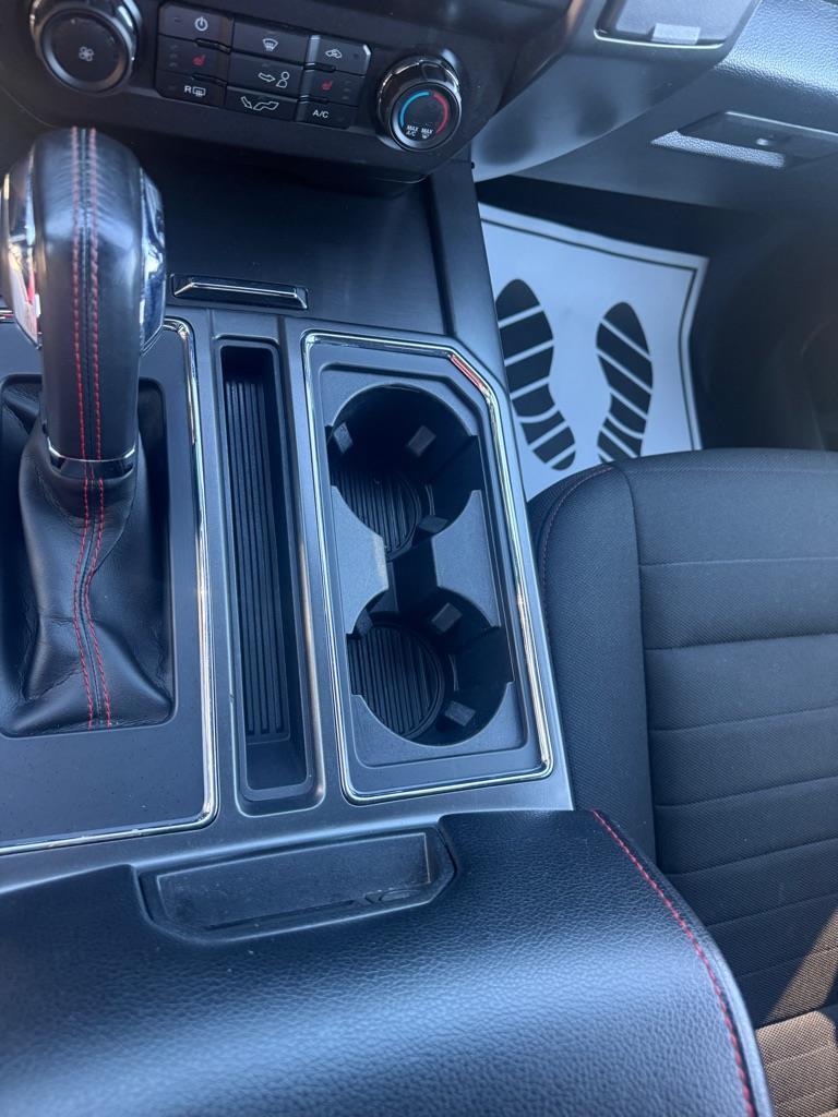 Ford F-150 photo 21