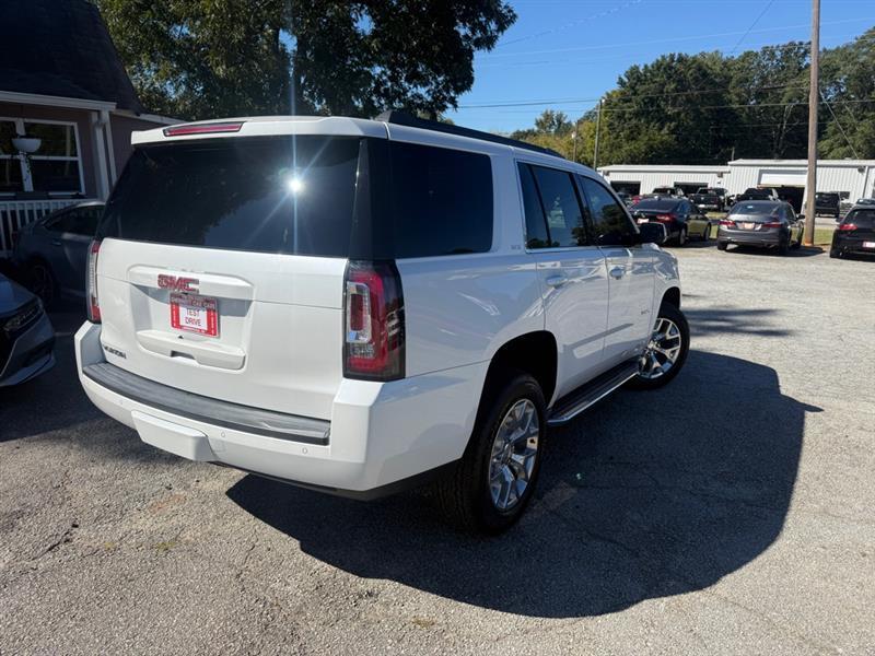 GMC Yukon photo 4