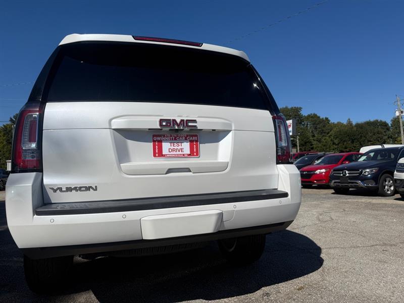 GMC Yukon photo 5