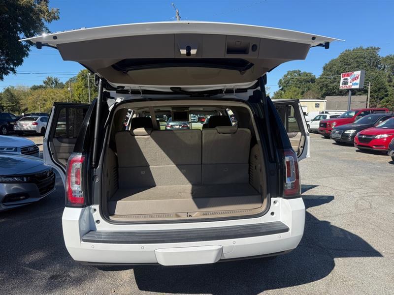 GMC Yukon photo 6