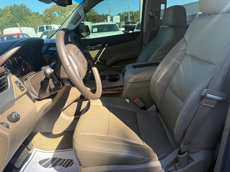 GMC Yukon photo 25