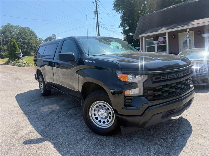 Chevrolet Silverado photo 2