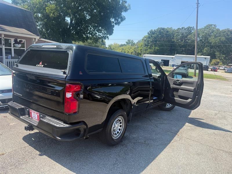 Chevrolet Silverado photo 4