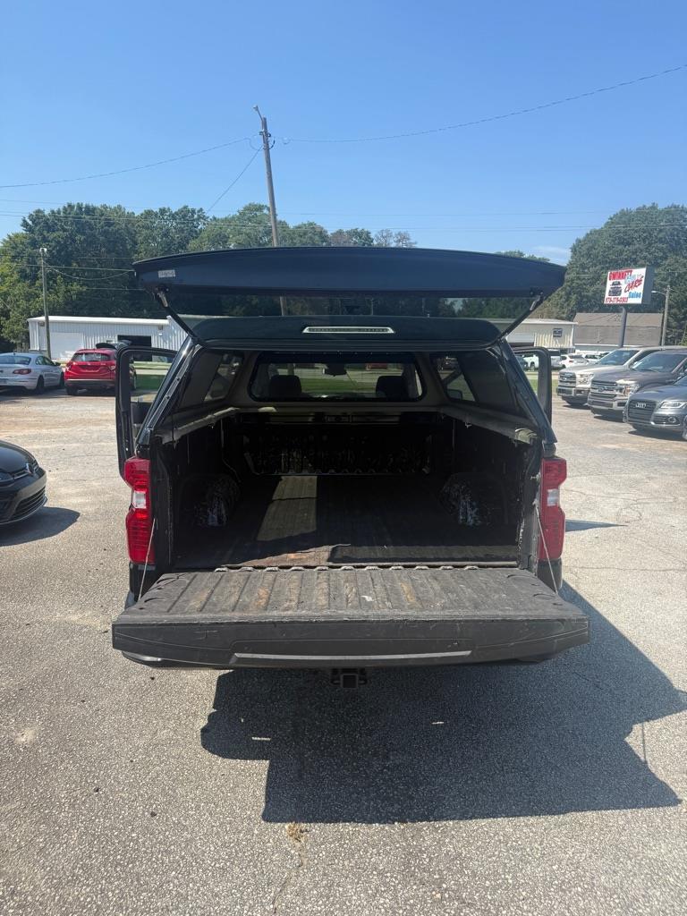 Chevrolet Silverado photo 7