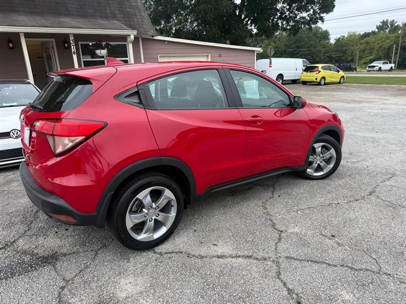 Honda HR-V photo 5