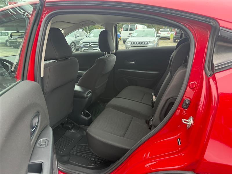 Honda HR-V photo 7