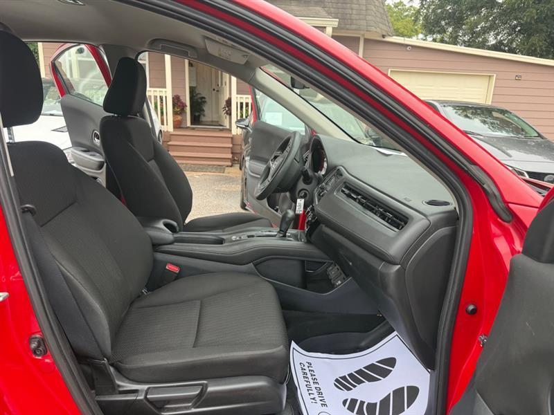 Honda HR-V photo 8