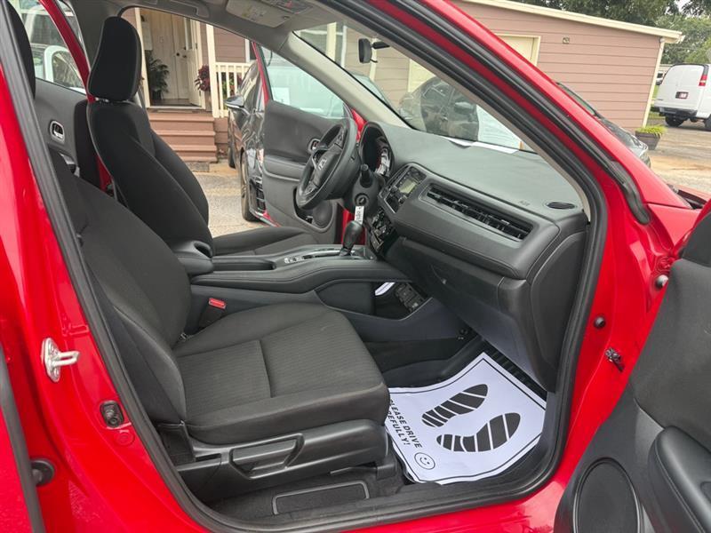 Honda HR-V photo 24