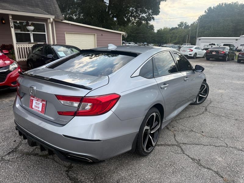 Honda Accord photo 3
