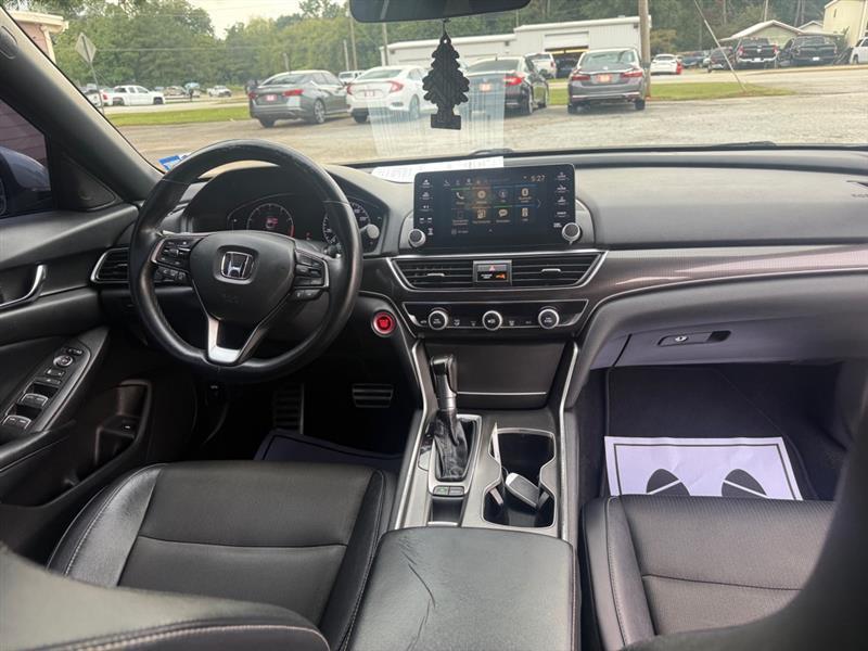 Honda Accord photo 6