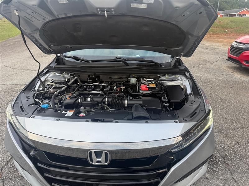 Honda Accord photo 14