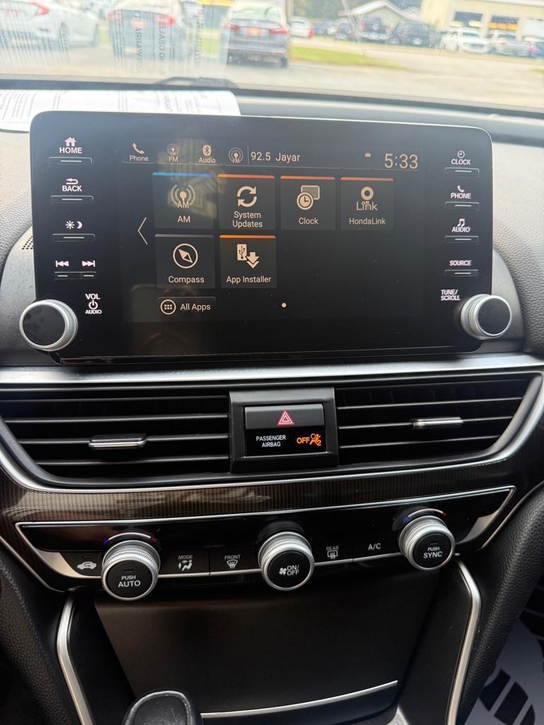 Honda Accord photo 23