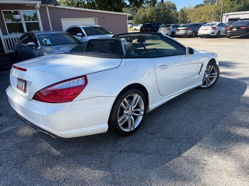 Mercedes-Benz SL-Class SL550R 2013