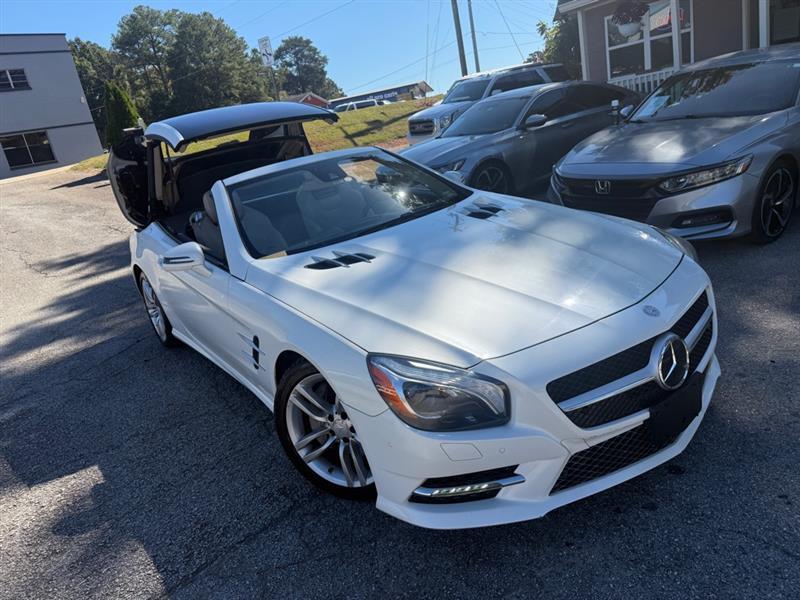 Mercedes-Benz SL-Class SL550R 2013