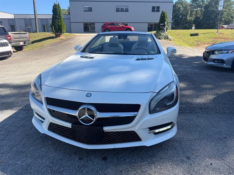 Mercedes-Benz SL-Class SL550R 2013