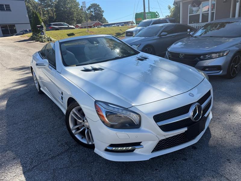 Mercedes-Benz SL-Class SL550R 2013