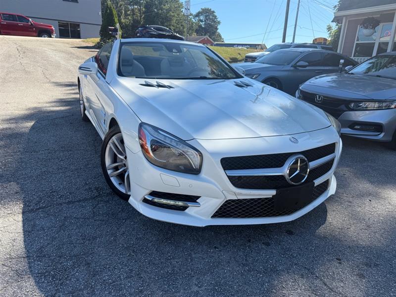 Mercedes-Benz SL-Class SL550R 2013