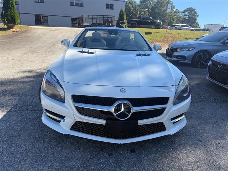 Mercedes-Benz SL-Class SL550R 2013