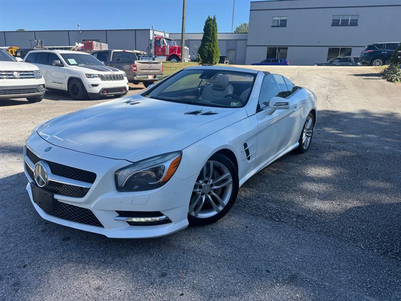 Mercedes-Benz SL-Class SL550R 2013