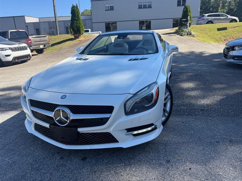 Mercedes-Benz SL-Class SL550R 2013