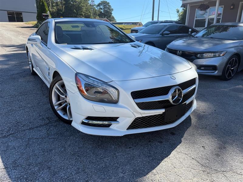 Mercedes-Benz SL-Class SL550R 2013