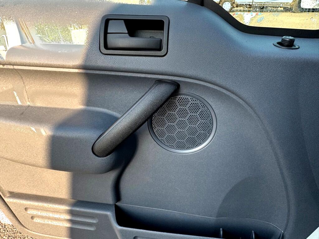 2013 Ford Transit Connect XLT photo 13