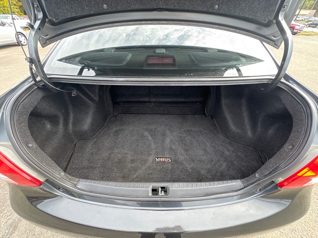2007 Toyota Yaris S photo 11