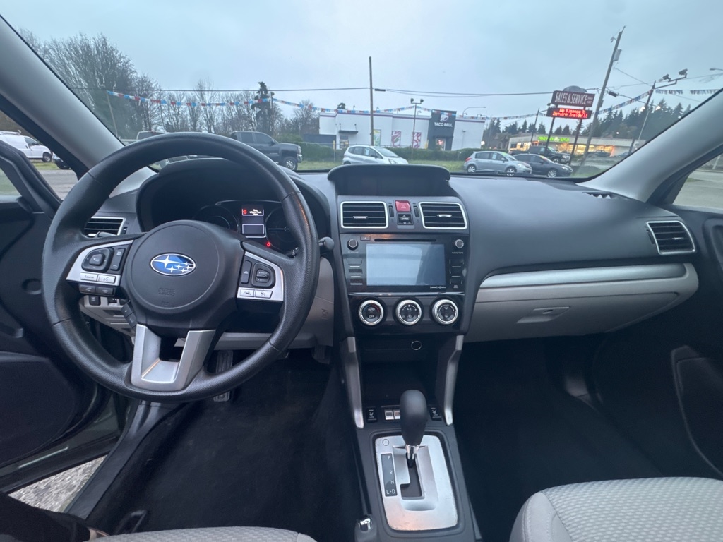 Subaru Forester  2017