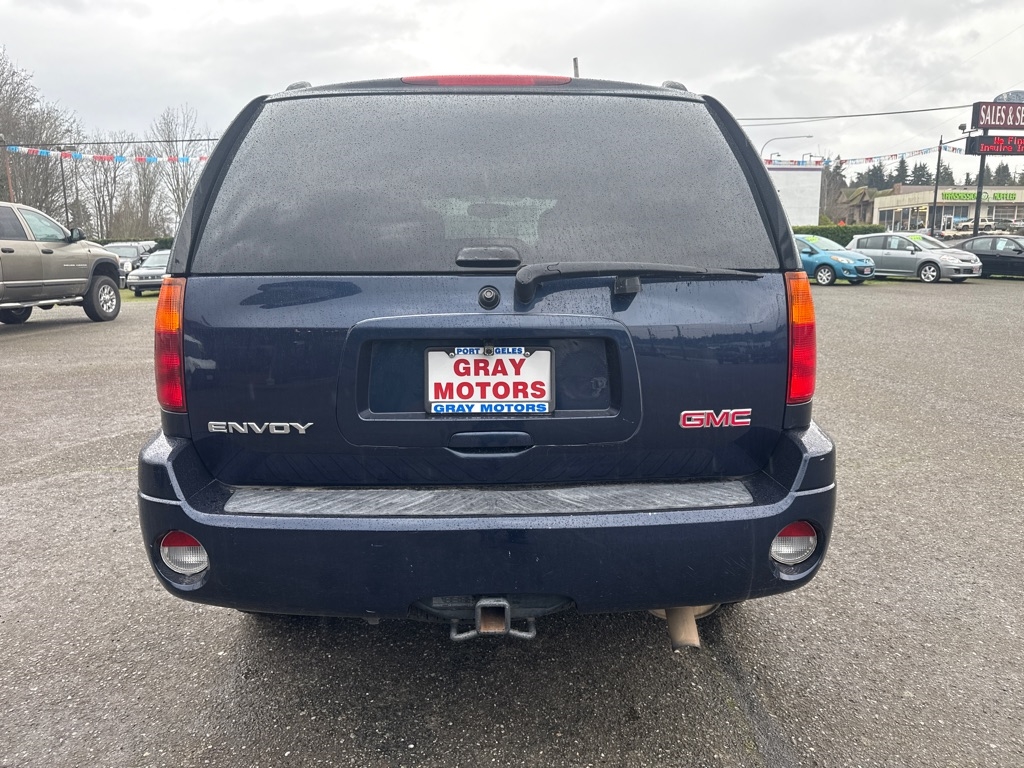GMC Envoy  2008