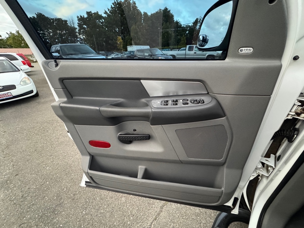 Dodge Ram 1500  2008