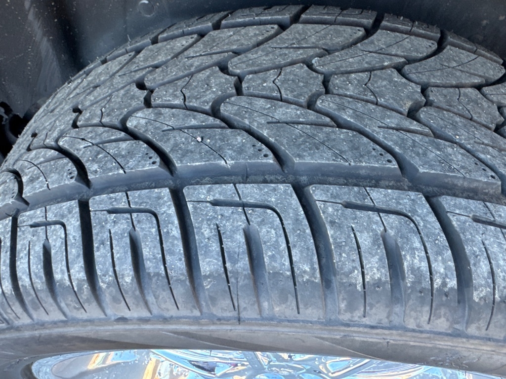 Cadillac Escalade  2008