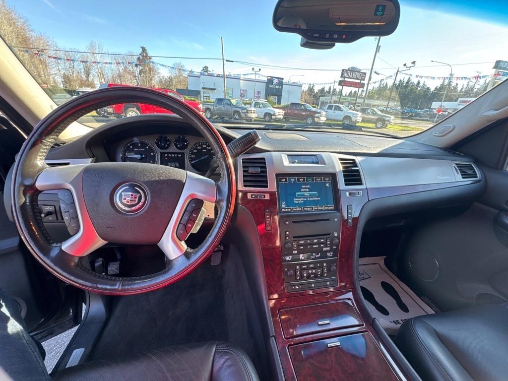 Cadillac Escalade  2008