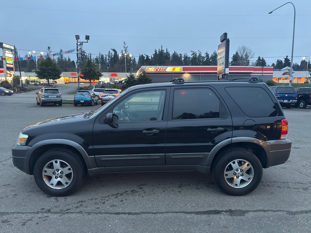 Ford Escape  2005