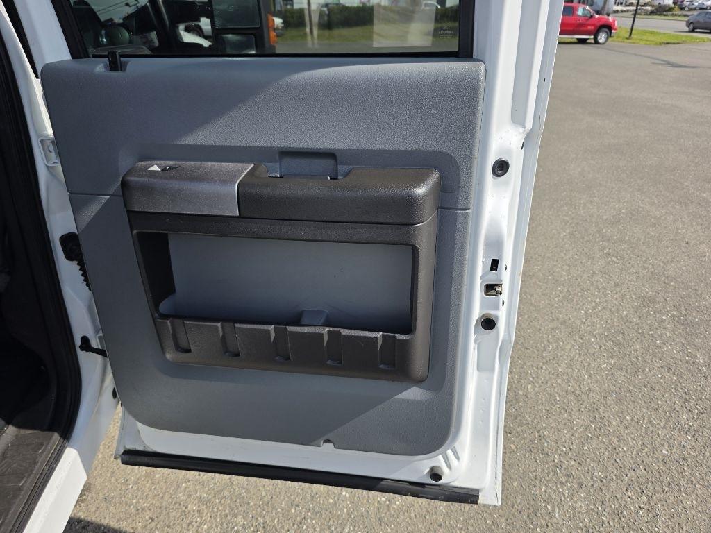 Ford F-350 SD  2011