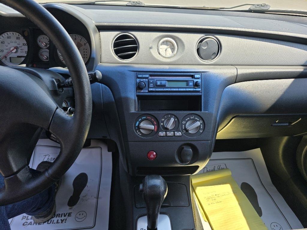 Mitsubishi Outlander  2004
