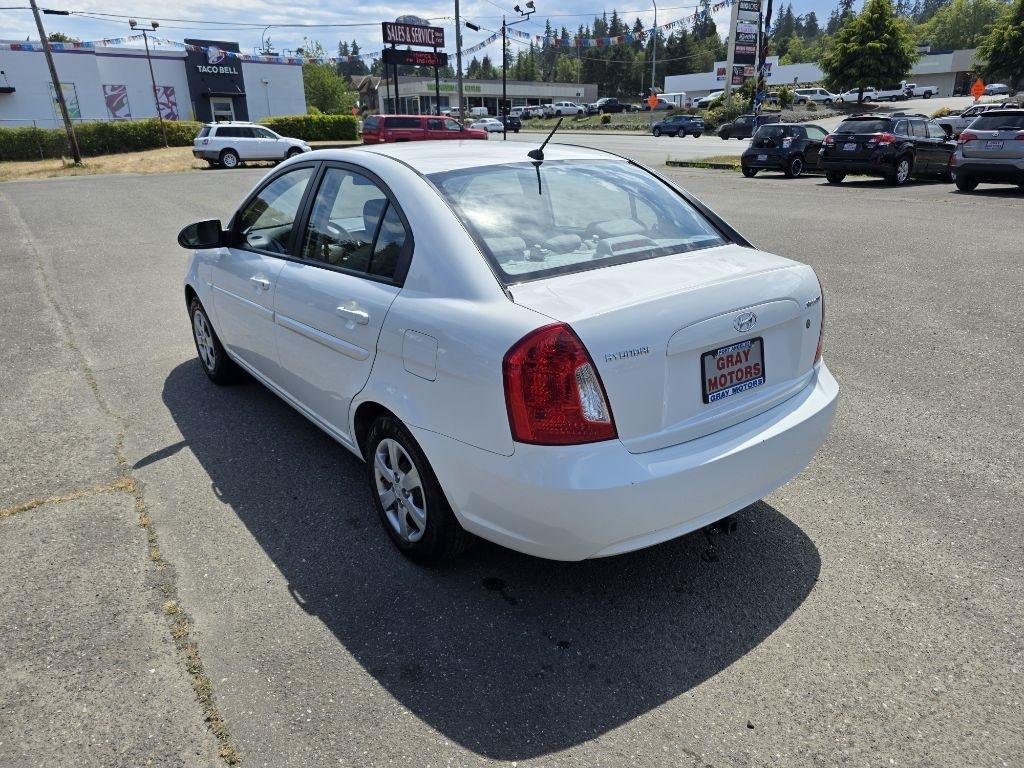 Hyundai Accent  2009