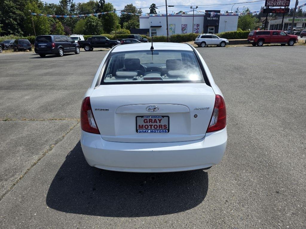 Hyundai Accent  2009