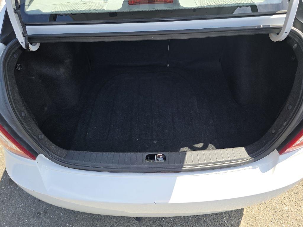 Hyundai Accent  2009