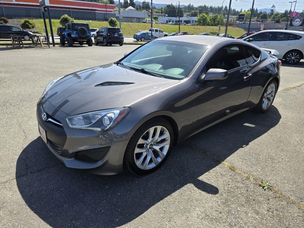 Hyundai Genesis Coupe  2013