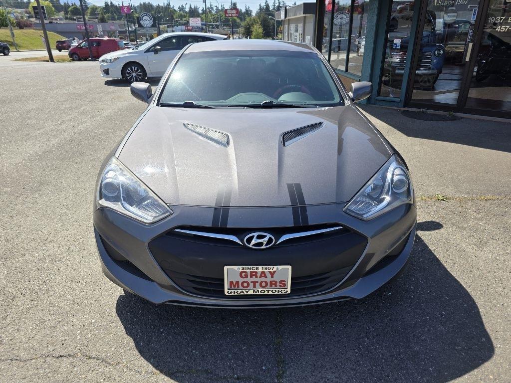 Hyundai Genesis Coupe  2013