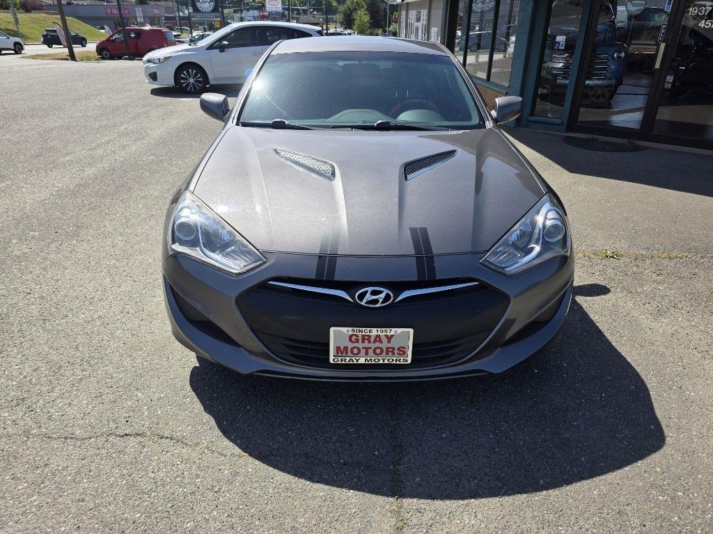 Hyundai Genesis Coupe  2013