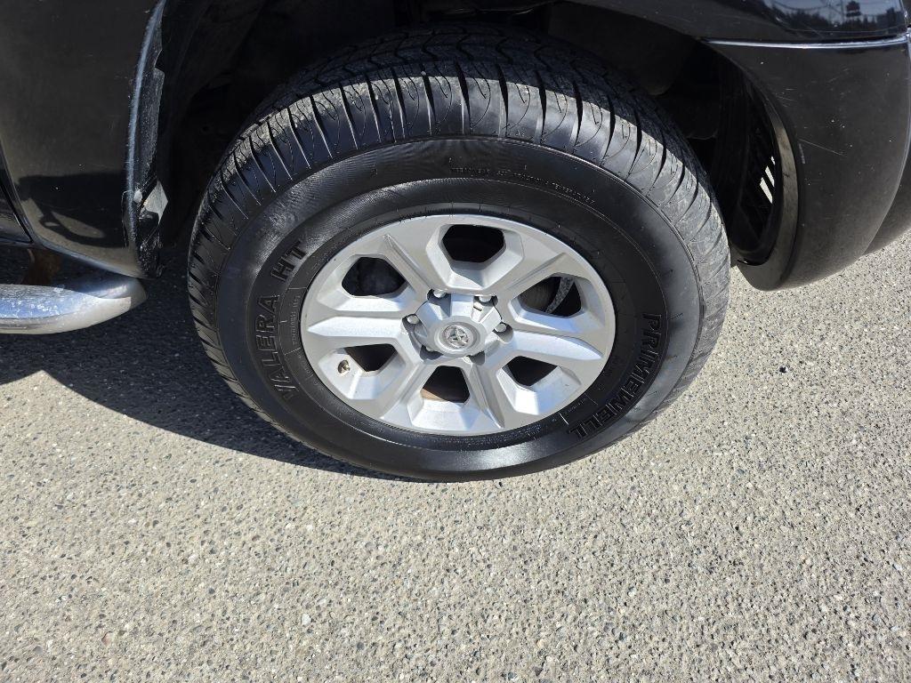 Toyota Tacoma  2011