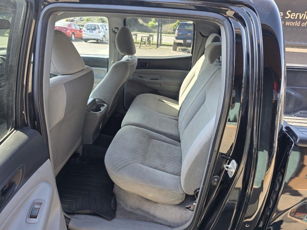 Toyota Tacoma  2011