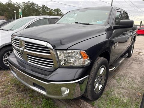 2019 RAM 1500 Classic Tradesman 4x4 Crew Cab 5'7" Box